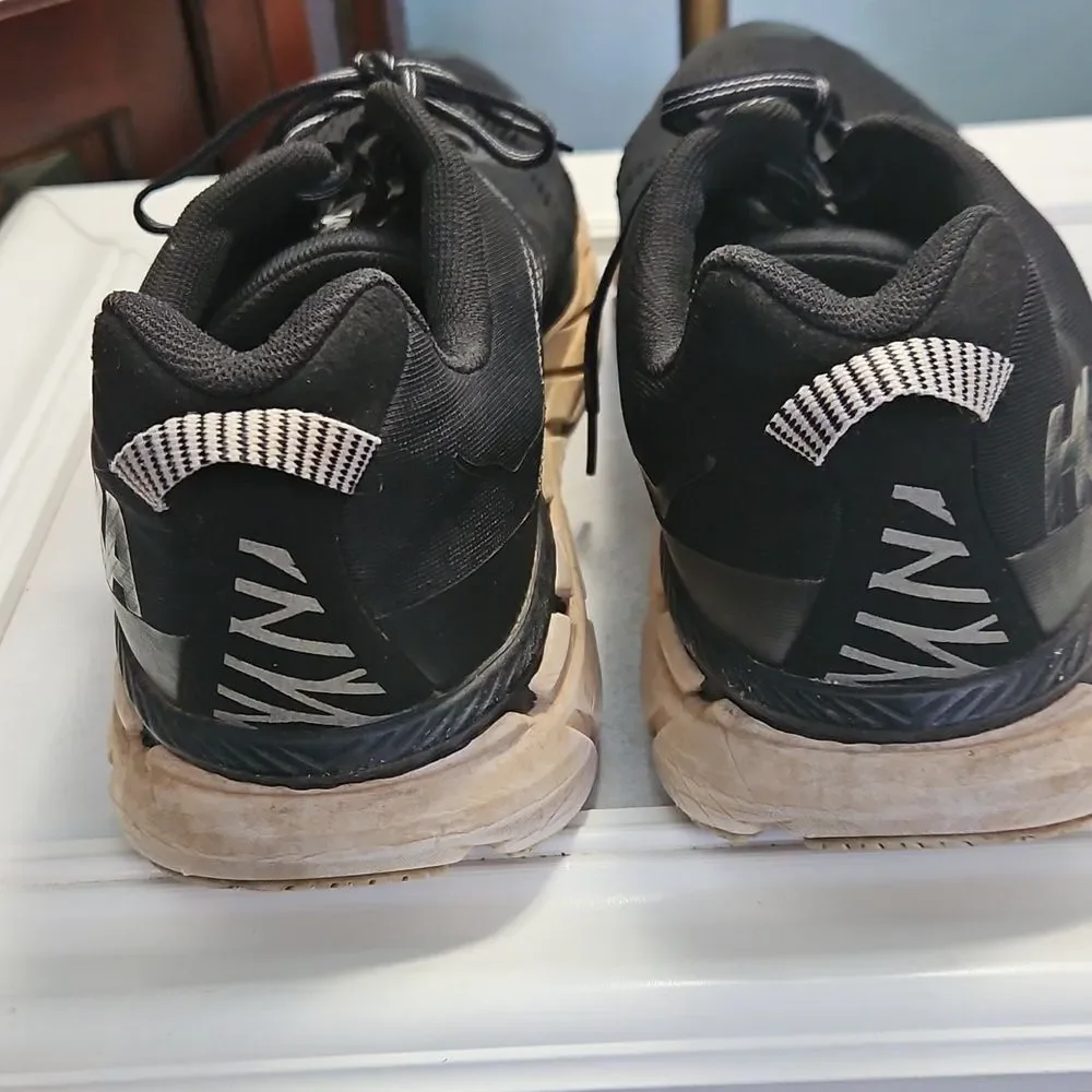 Hoka Men's Clifton 6  Black Running Shoes Size 14